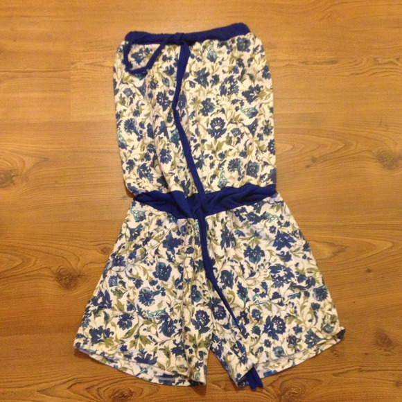 ✨BUNDLE✨ Rompers! - Picture 3 of 4