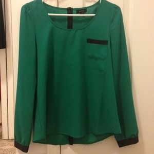 Emerald green shift top