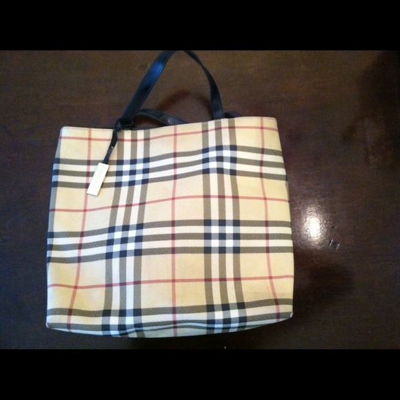 Burberry Tote