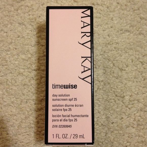 Timewise day solution with sunscreen SPF 25