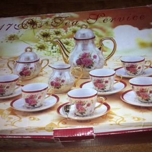 TRADE PRICE $12. 17 PC tea set