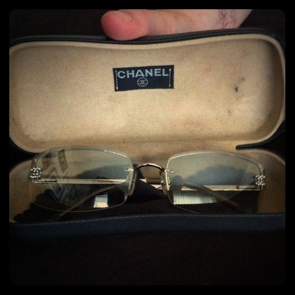 Chanel rimless Sunglasses 🎀PRICE REDUCTION🎀👓💰