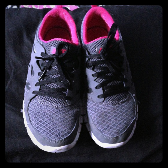 Nike free runs