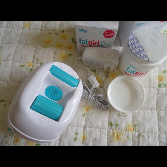 Bliss lean machine.And 2 full size 6oz fatgirlslim - Picture 3 of 3