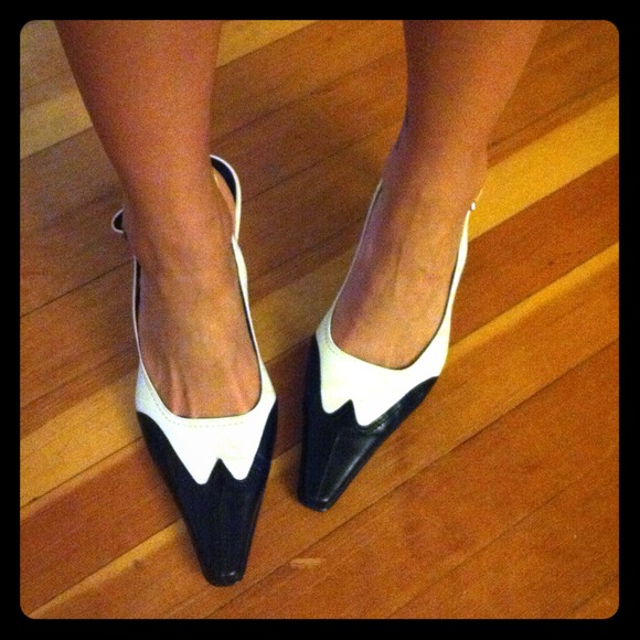 Black and White Franco Sarto Pumps Size 8B