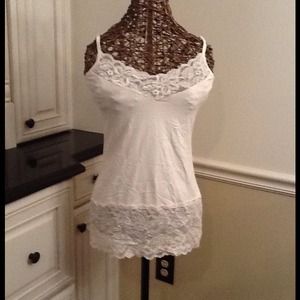 White  House black market  SALE $3 OFF TODAY