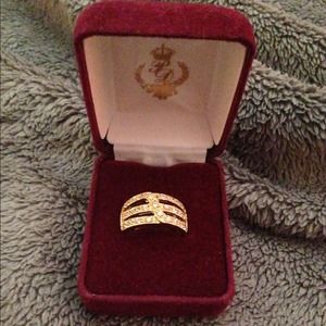 Premier Designs CZ Ring