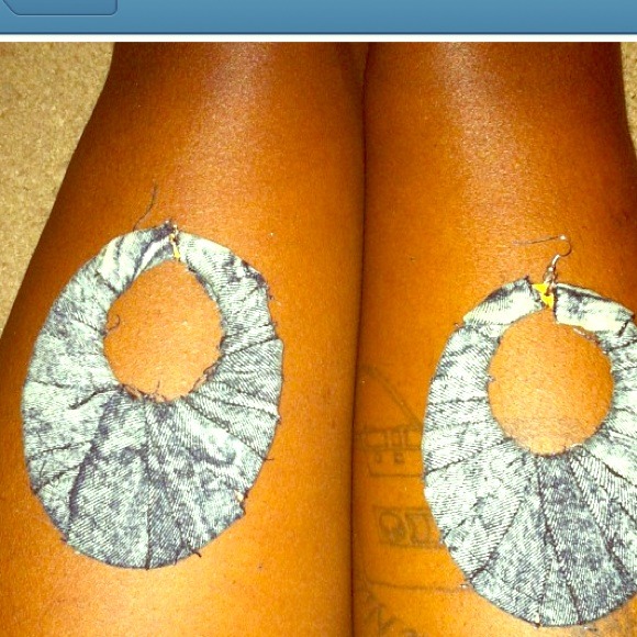 Bleached look earrings