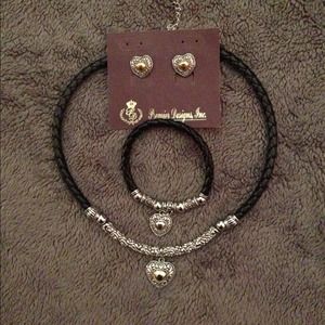 Gold/Silver Tone Necklace, Bracelet, and Earrings