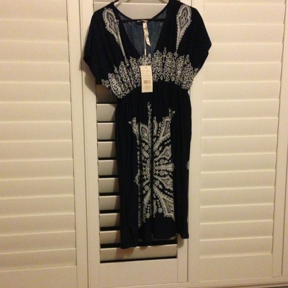 Beautiful dress with a nice pattern