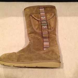 Super cute ugg boots