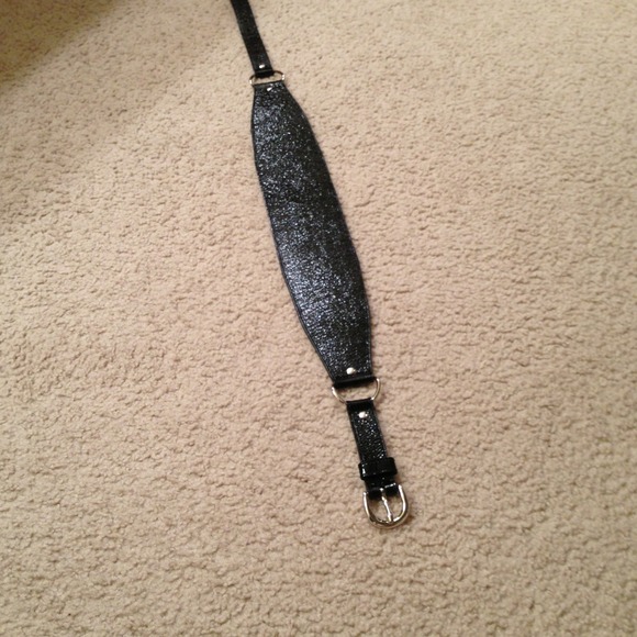 Black leather belt - Picture 2 of 3