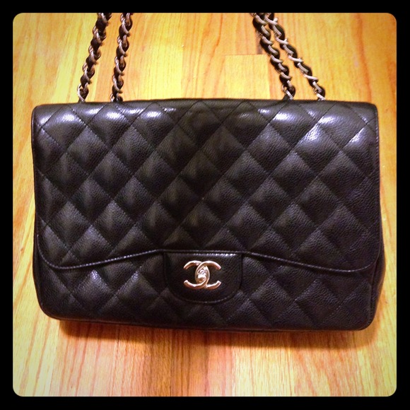 ⭐️SOLD⭐️Authentic Chanel Jumbo Single Flap SHW - Picture 1 of 4