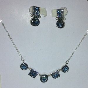 Bundle !!!! Blue square jewelry. Soo cute !!