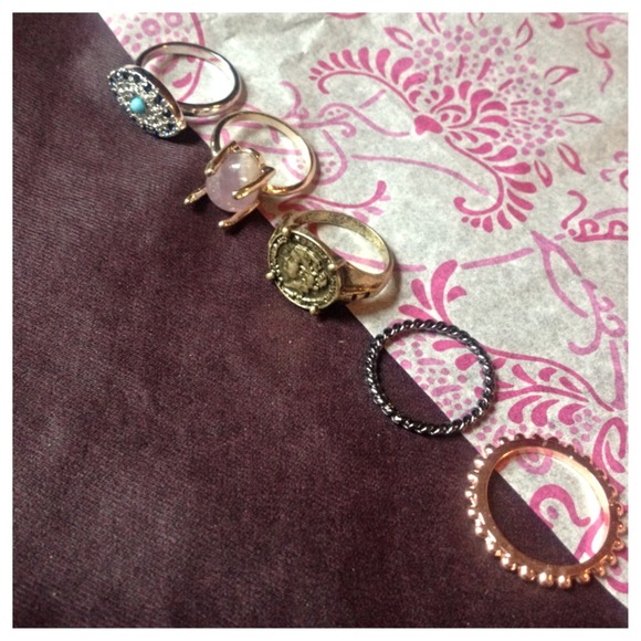 Sold!!!! Lot of rings!