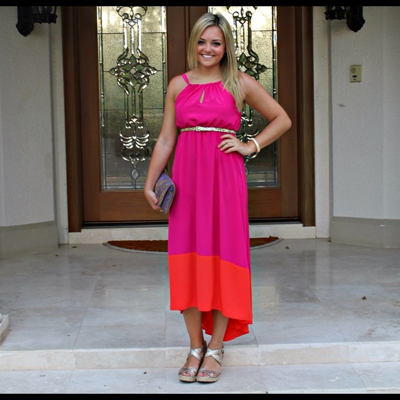 SOLD - Old Navy Colorblock Maxi Dress - Picture 2 of 4