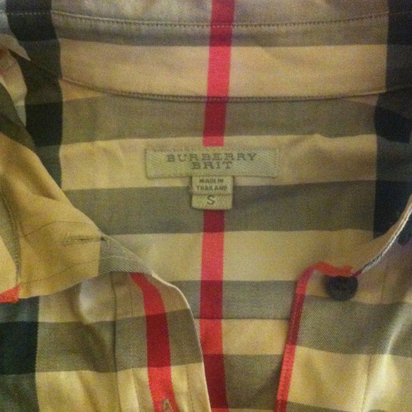 Shirt - Picture 2 of 3