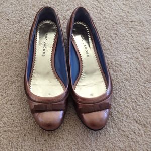 🚫SOLD🚫Bronze Marc Jacobs flats