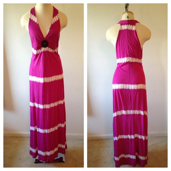 INC Dresses & Skirts - 💥REDUCED💥Raspberry and white Maxi sundress