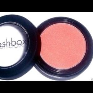 HOLD!!! Smashbox Coral Peach Blush! So pretty!!!