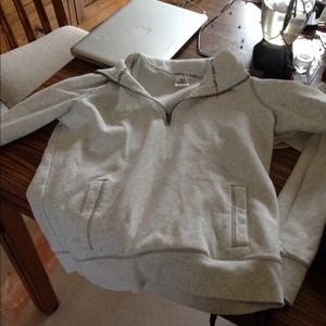 Vs Yoga Pull over