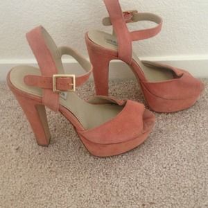 ❌❌SOLD❌❌Steve Madden sandals