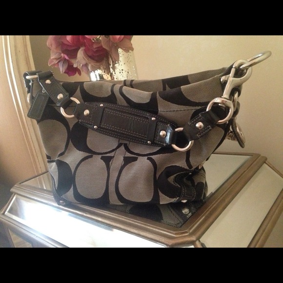 REDUCED!!!Authentic Coach handbag