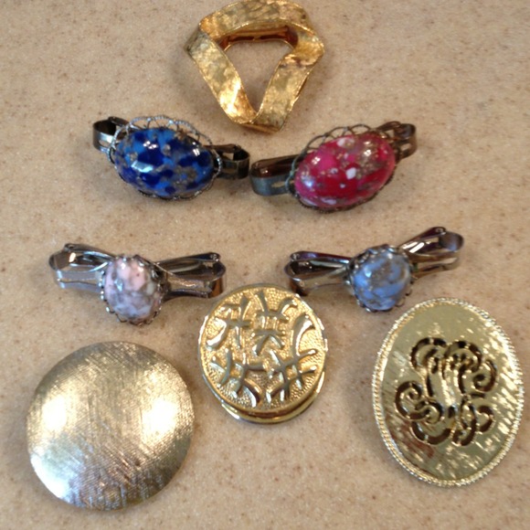VINTAGE SCARF CLIPS SOLD IN BUNDLE!