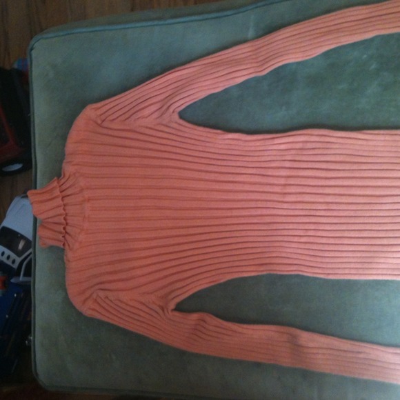 Turtleneck crop top long sleeve