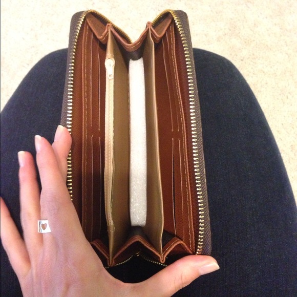 🚫SOLD🚫 Handbag and wallet LV bundle - Picture 3 of 4