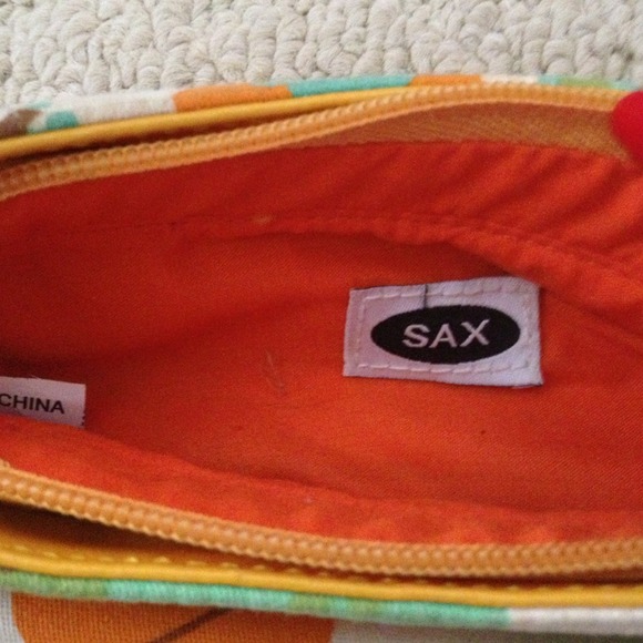 Purse - Picture 2 of 2