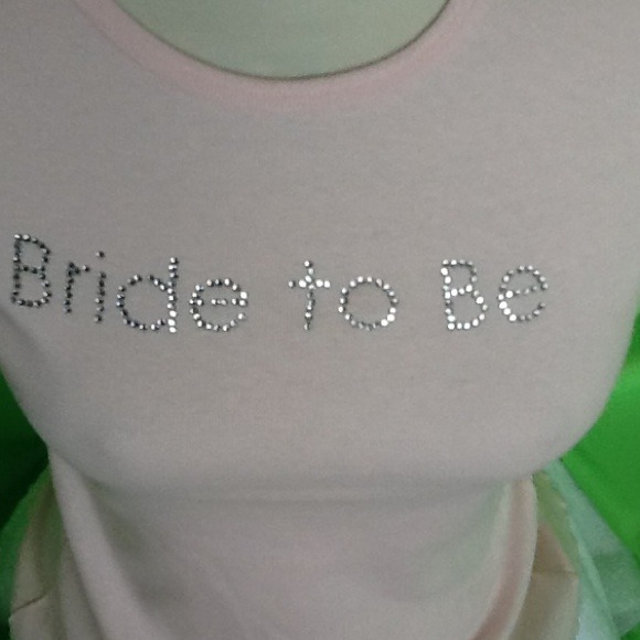 Ruffled rhinestone fitted tee with clear stones