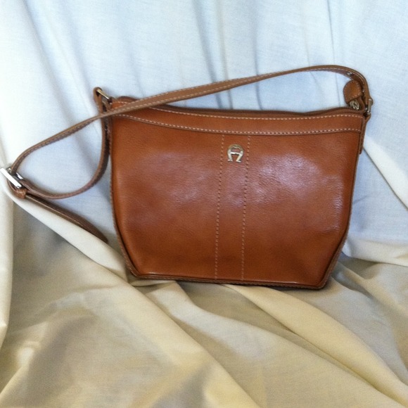 Etienne Aigner brown leather handbag