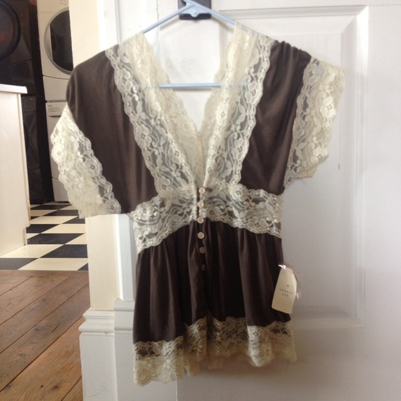 SOLD - Picture 4 of 4