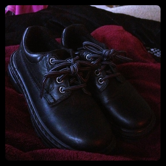 Boys black dress shoes. 😊