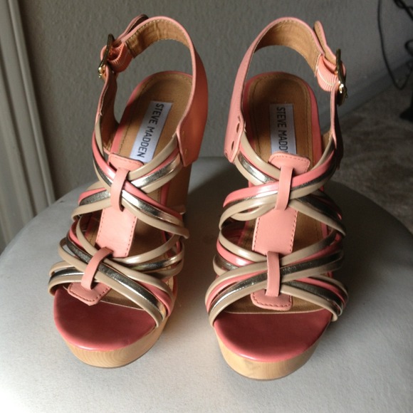 Steve Madden Tampaa wedges