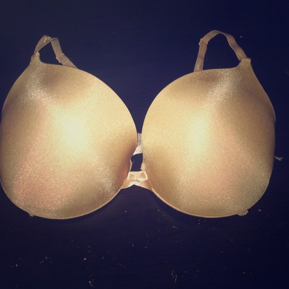 36D Angels by Victoria slightly padded nude bra.