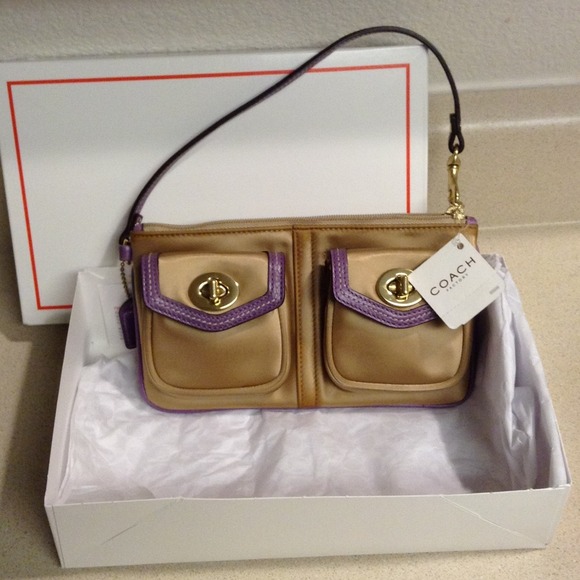 Authentic Coach Wristlets - Picture 3 of 4