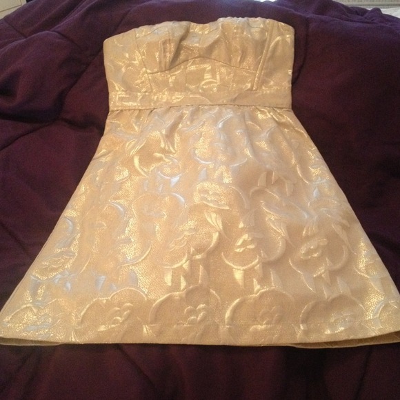 ❌SOLD❌ in bundle - Picture 2 of 4