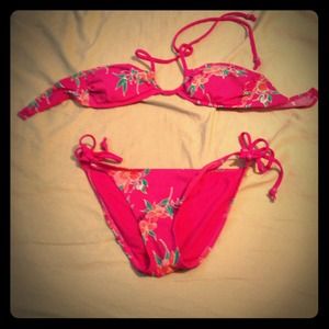 Floral bikini