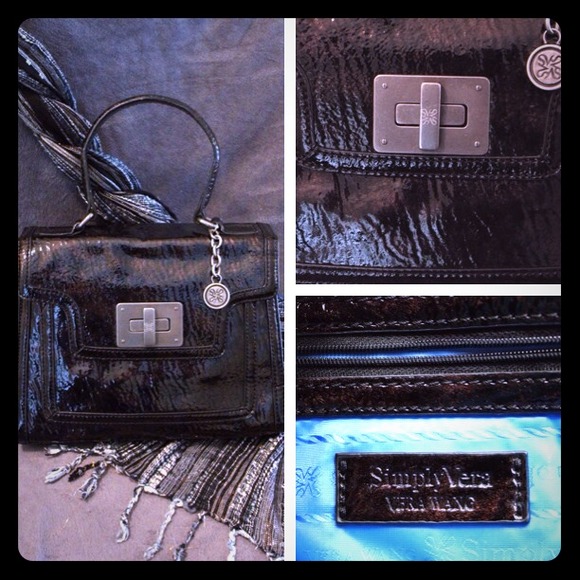 Simply Vera Wang hand bag