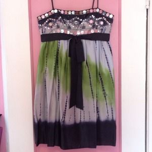 BCBG MAXAZRIA Size 4 Dress