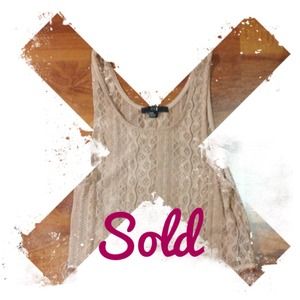 ⛔REDUCED⛔Fringe lace top