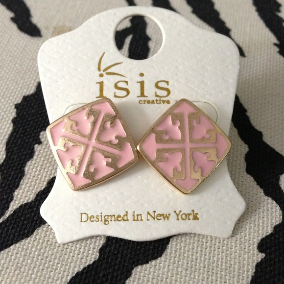 ❗SOLD❗New Pink and Gold Studs!