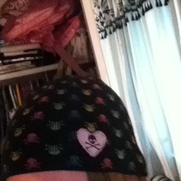 Skull beanie - Picture 2 of 2