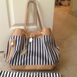 Authentic Henri Bendel handbag and MK bag bundle