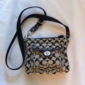 Coach Swingpack Crossbody