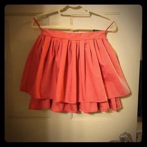 Super cute H&M skirt
