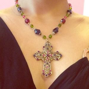 Beautiful Robert Rose Necklace