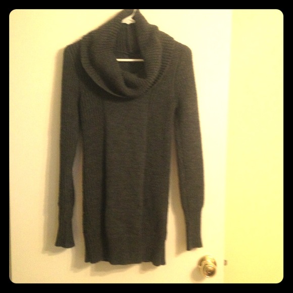 Thick grey sweater